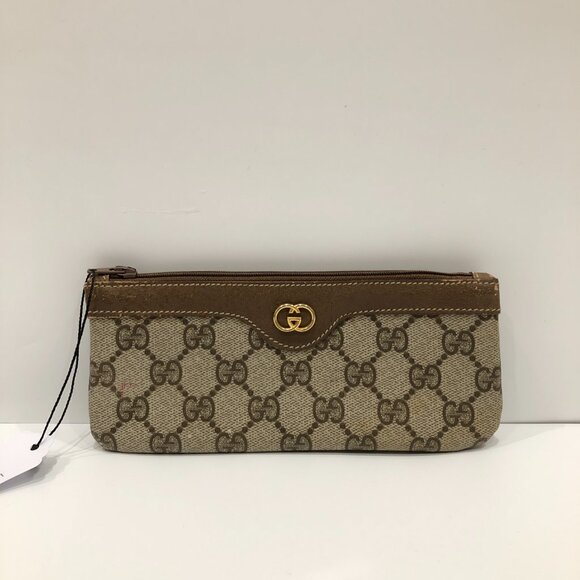 Gucci Brown GG Supreme Zip Pouch Sku#84225 (Gently used, color transfer) - Picture 1 of 13